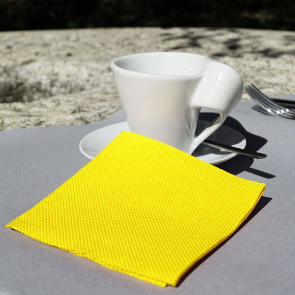 SERVILLETA MICROPUNTO AMARILLA 20X20 100/UNID.